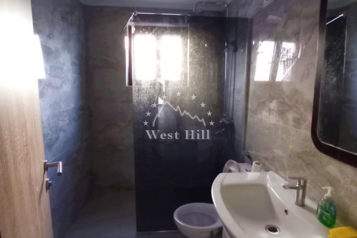 Maison à Igalo, Monténégro, 384 m² - image 12