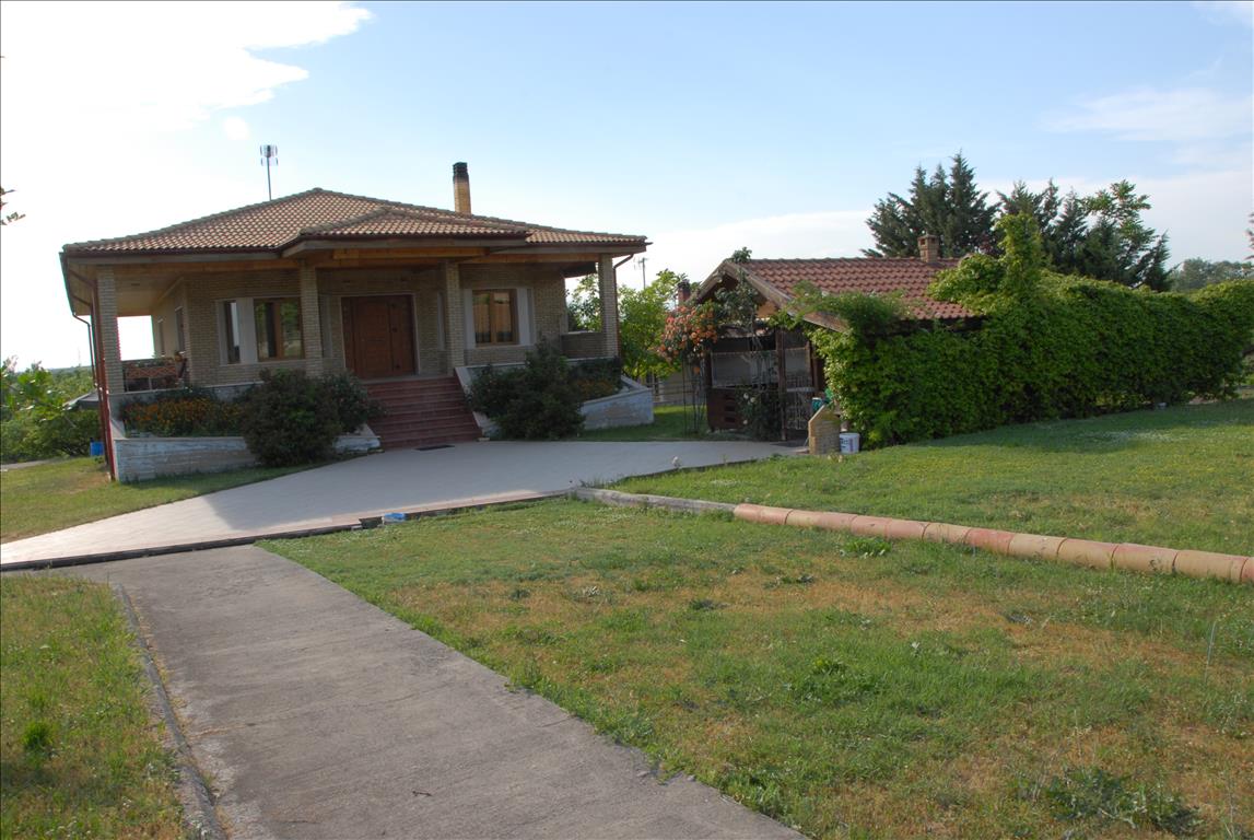 Haus in Pella, Griechenland, 340 m² - Foto 1