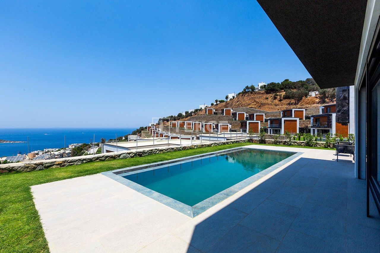 Villa in Bodrum, Türkei, 358 m² - Foto 1