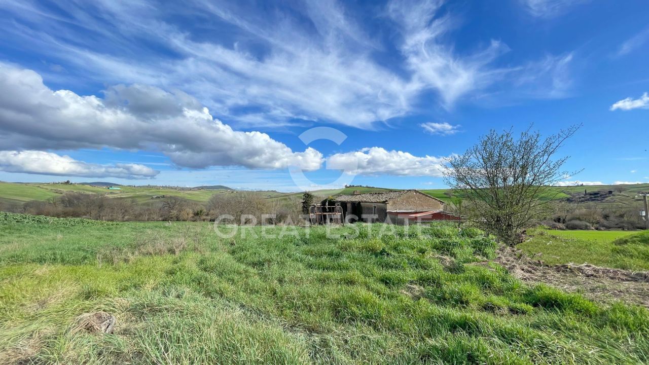 Casa a Montalcino, Italia, 1 350.4 m² - foto 9