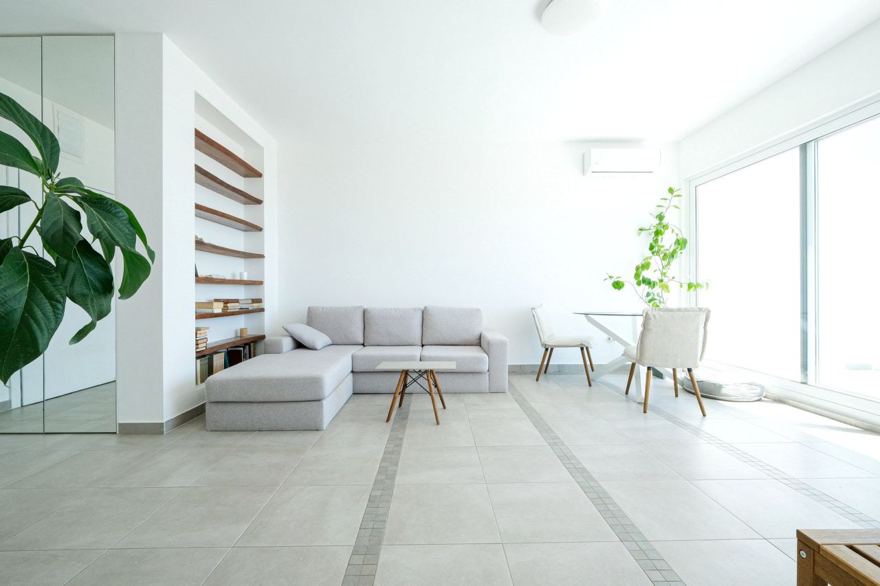 Apartamento en Budva, Montenegro, 65 m² - imagen 14