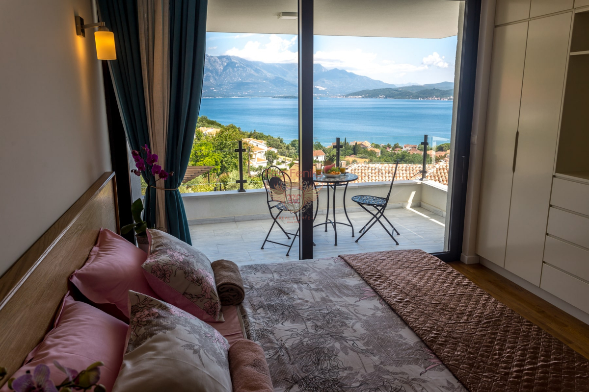 Casa en Herceg-Novi, Montenegro, 323 m² - imagen 12