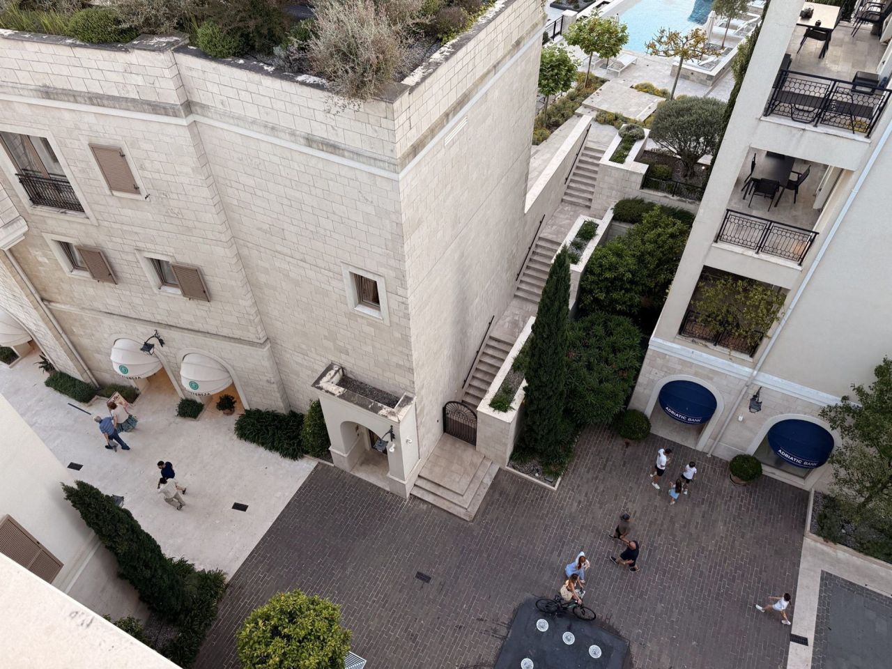 Flat in Tivat, Montenegro, 135 m² - picture 12