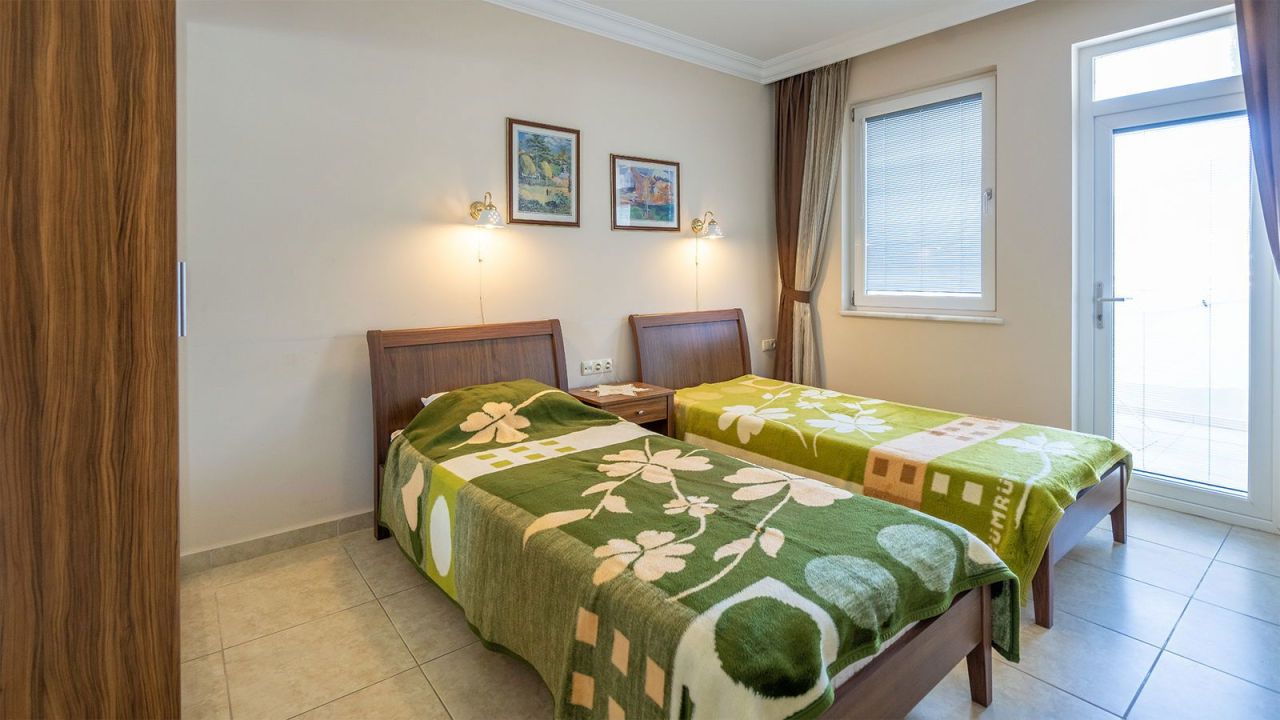 Apartment in Alanya, Turkey, 250 m² - picture 8