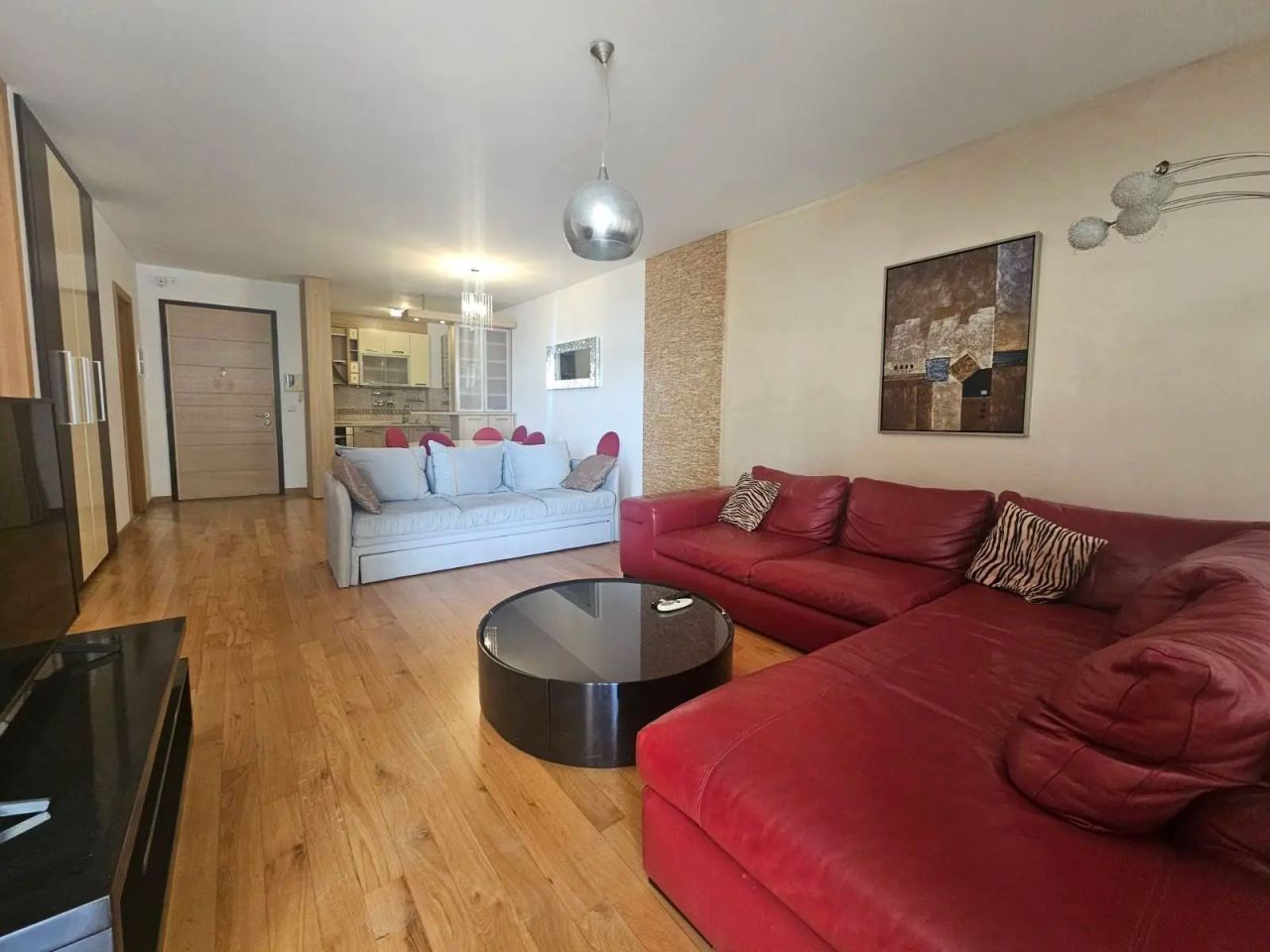 Apartamento en Budva, Montenegro, 76 m² - imagen 1