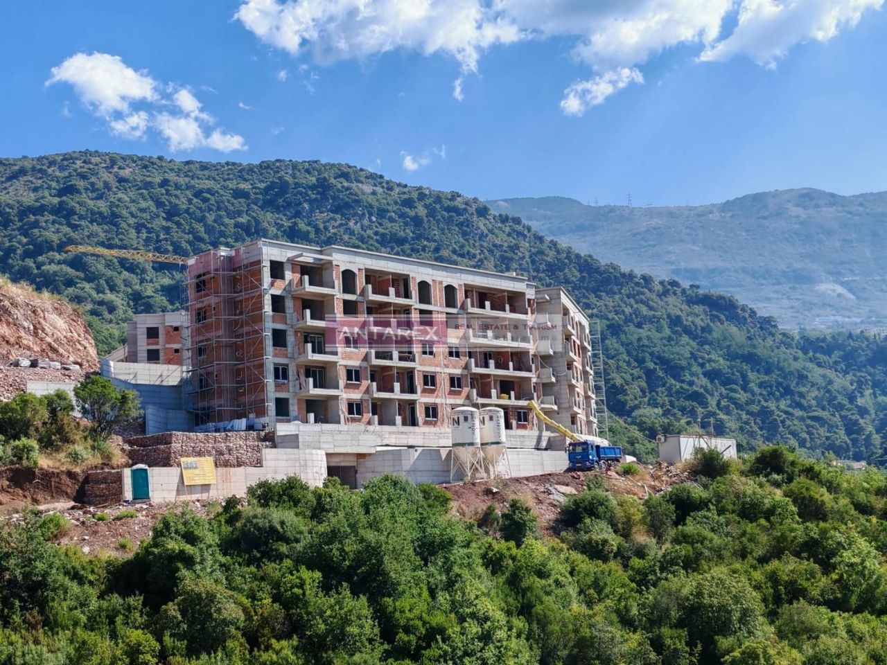 Apartamento en Budva, Montenegro, 42 m² - imagen 4