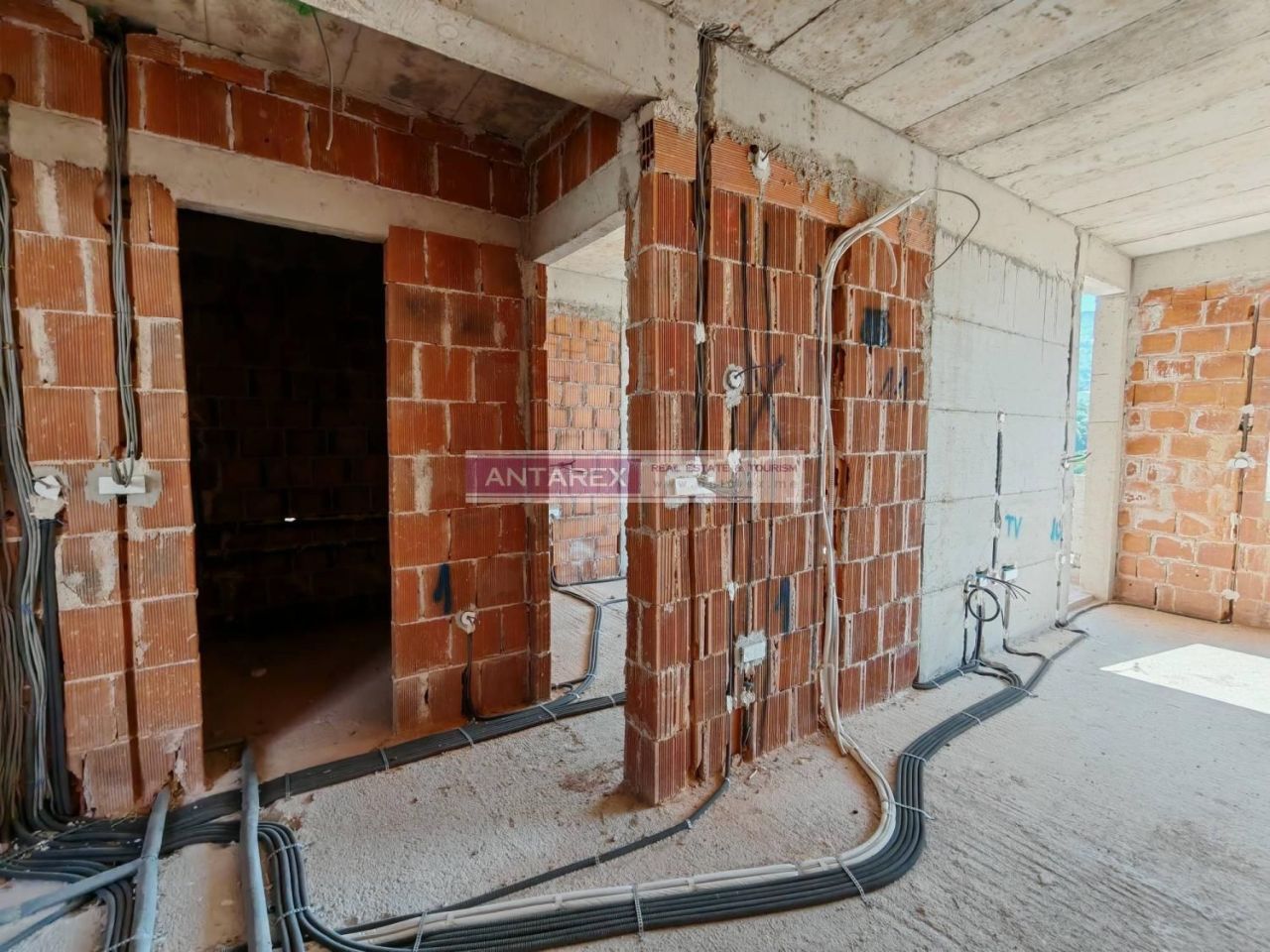 Apartamento en Budva, Montenegro, 42 m² - imagen 9