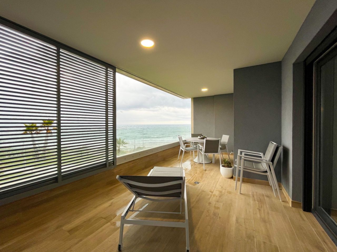 Appartement à Torrevieja, Espagne, 80 m² - image 1