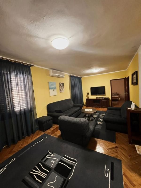 Flat in Sutomore, Montenegro, 105 m² - picture 1
