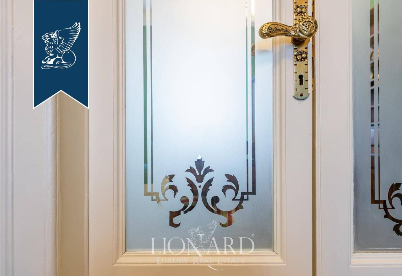 Apartamento en Milán, Italia, 131 m² - imagen 12