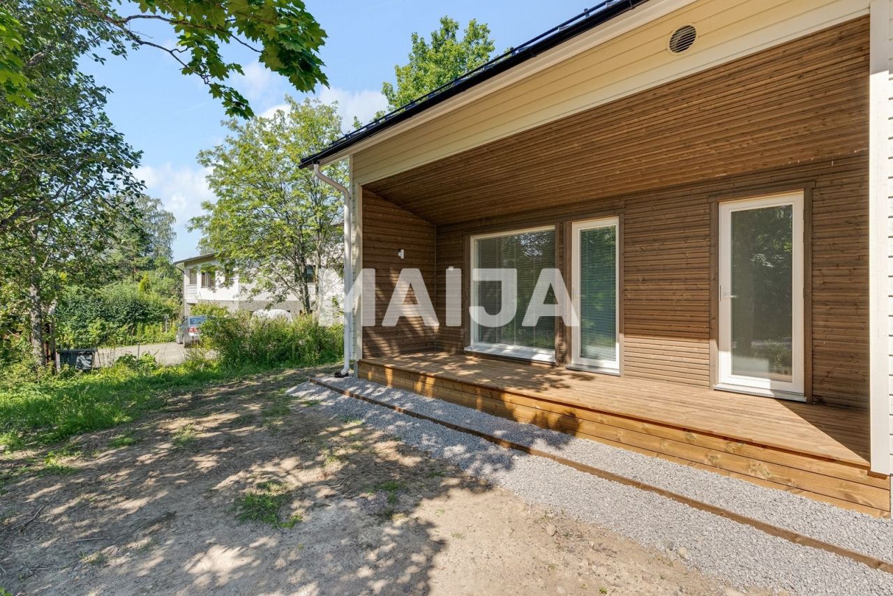 House in Vantaa, Finland, 68.5 m² - picture 1