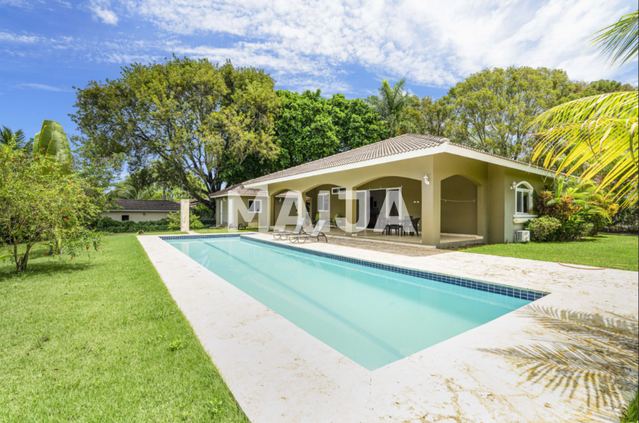 Villa à Sosúa, République dominicaine, 218.73 m² - image 2