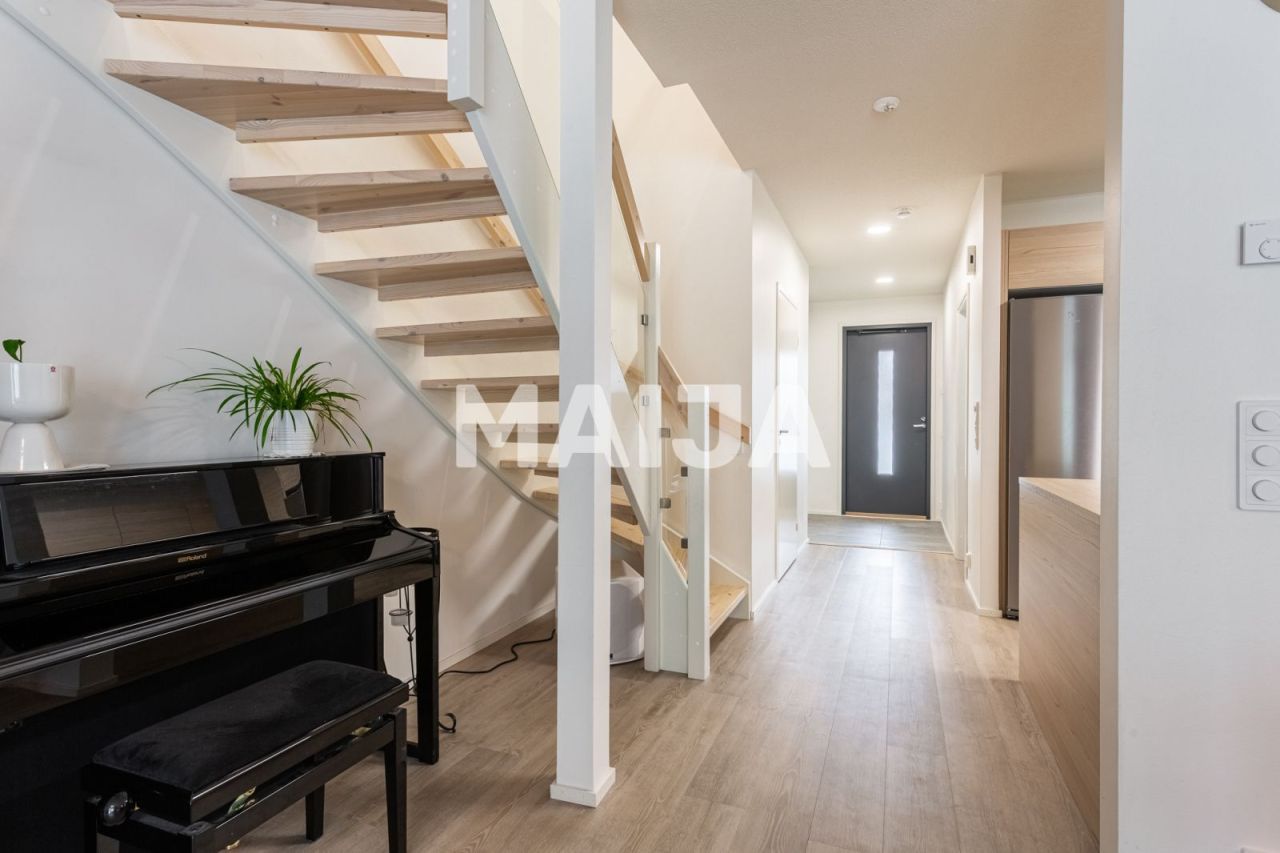 Piso en Pirkkala, Finlandia, 116 m² - imagen 3