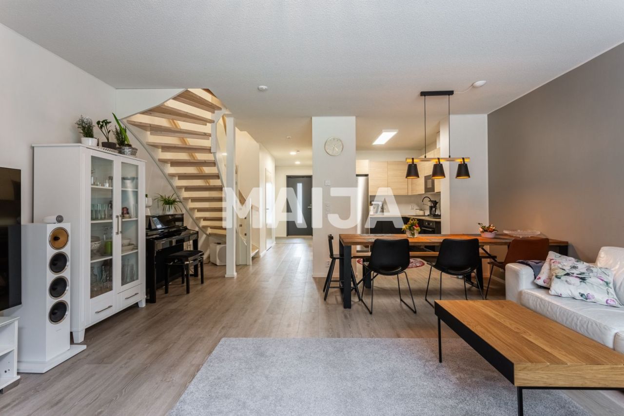 Piso en Pirkkala, Finlandia, 116 m² - imagen 9