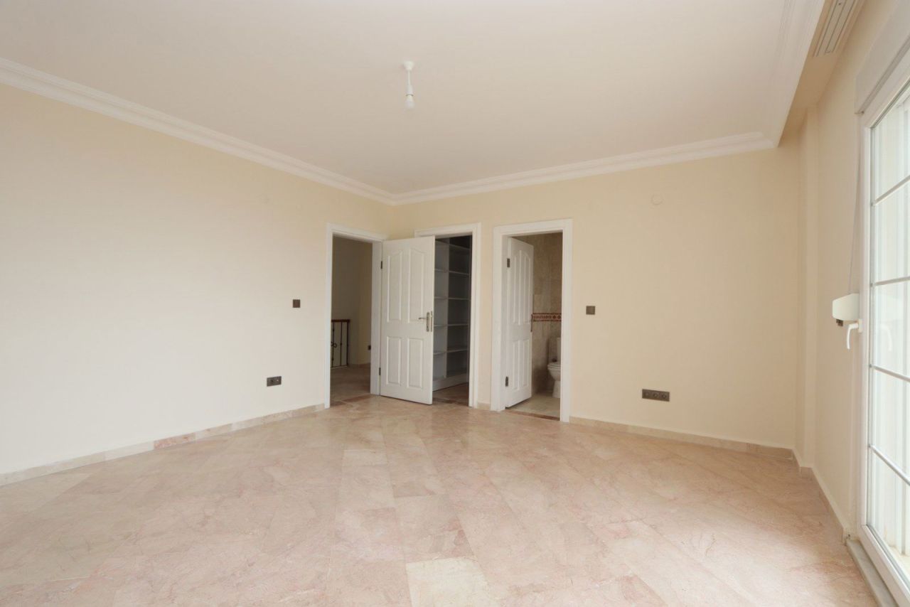 Apartamento en Alanya, Turquia, 220 m² - imagen 11