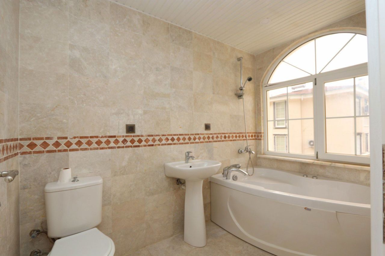 Apartamento en Alanya, Turquia, 220 m² - imagen 17