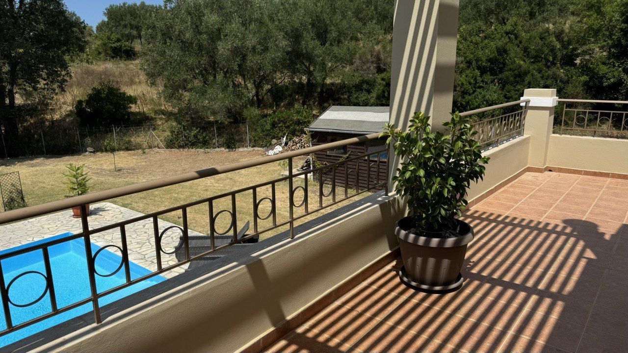 Villa sur Corfou, Grèce, 107 m² - image 4