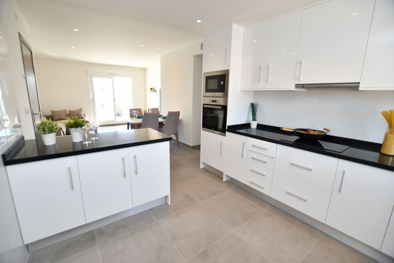 Bungalow à San Miguel de Salinas, Espagne, 74 m² - image 7