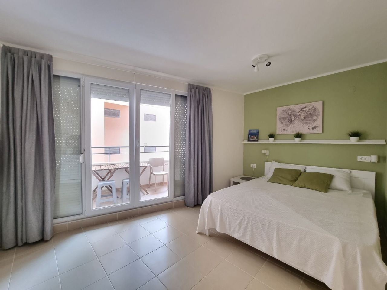 Apartment in Becici, Montenegro, 43 m² - picture 1