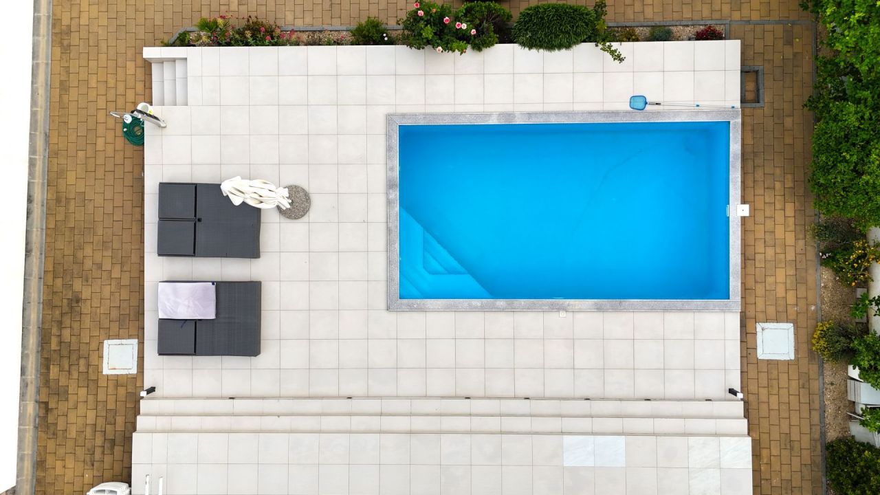 Hotel Banjol, Croacia, 400 m² - imagen 1
