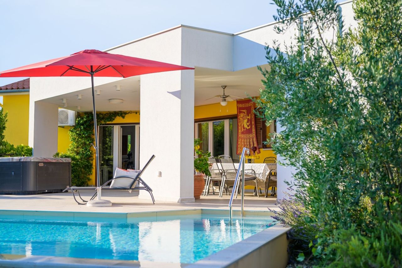 Villa a Sanvincenti, Croazia, 1 000 m2 - foto 4