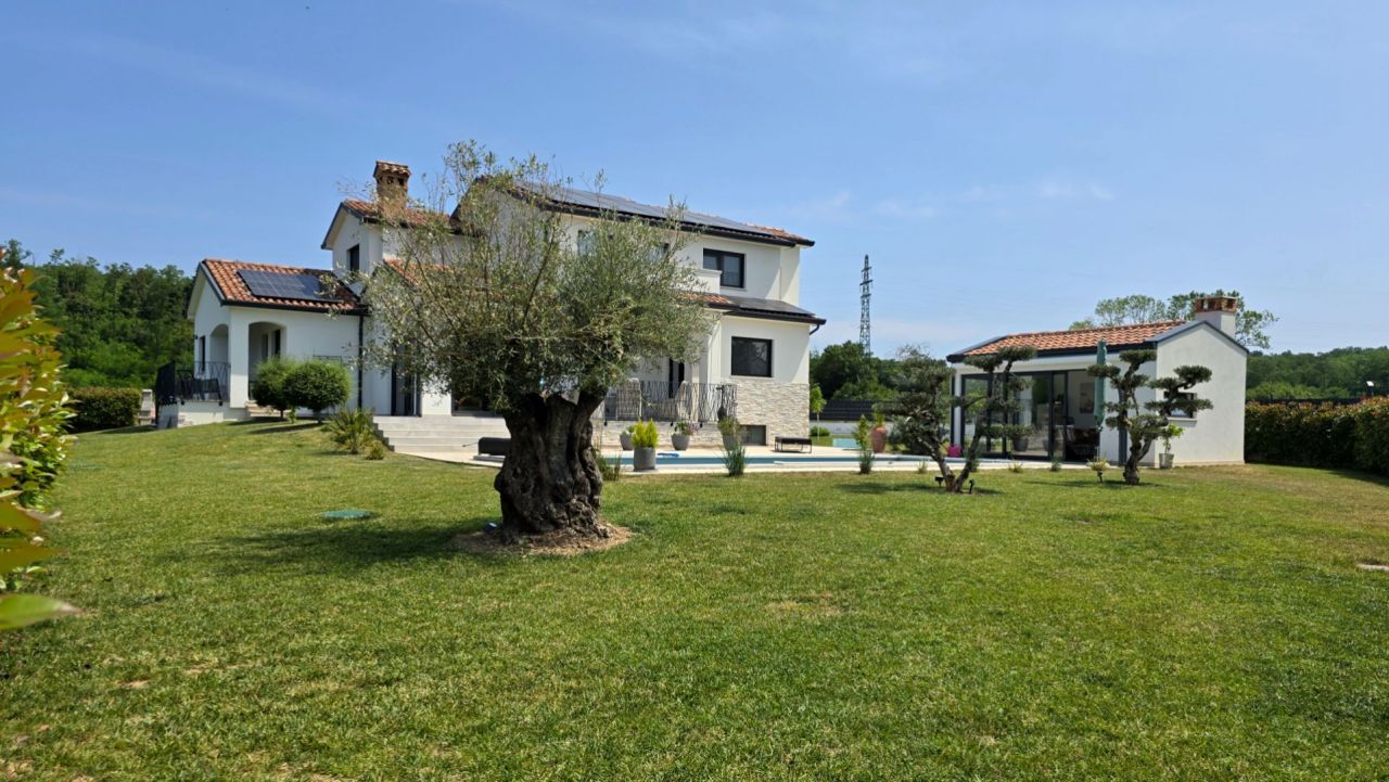 Villa in Motovun, Croatia, 280 m² - picture 8