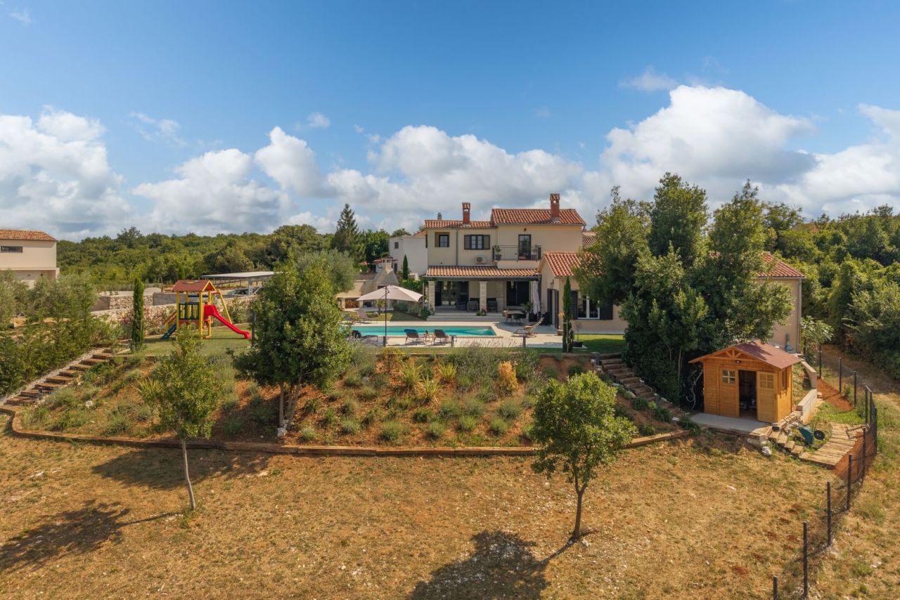 Villa in Labin, Croatia, 273 m² - picture 8