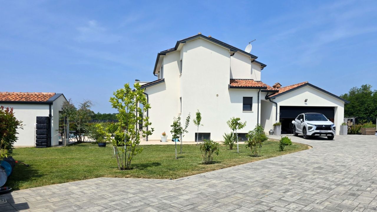 Villa in Motovun, Croatia, 280 m² - picture 12