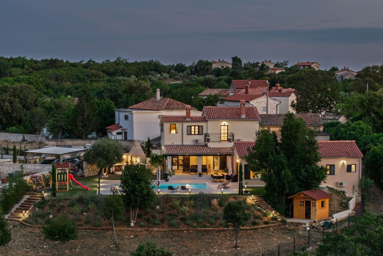 Villa in Labin, Croatia, 273 m² - picture 13