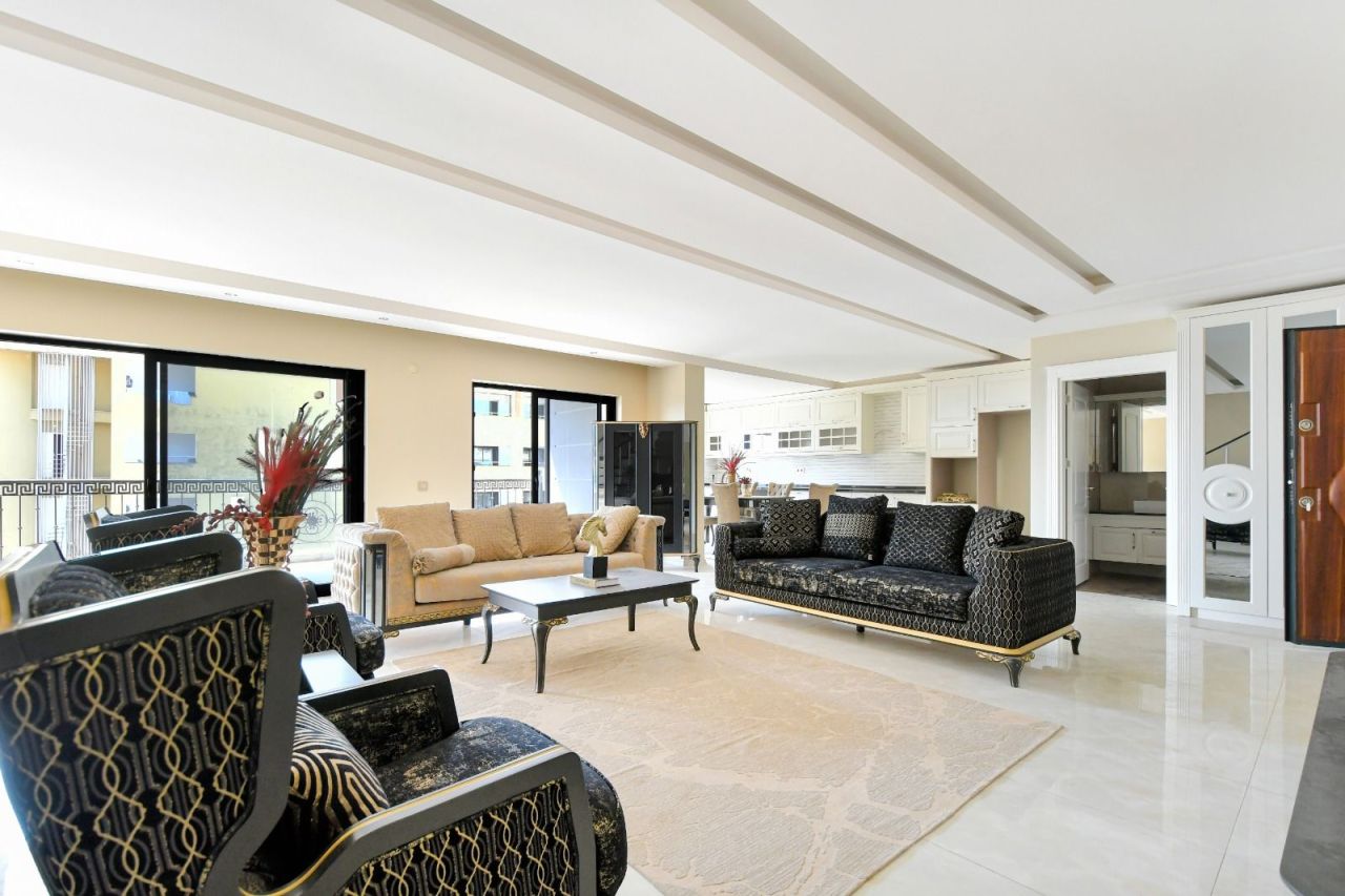 Apartamento en Alanya, Turquia, 200 m² - imagen 1