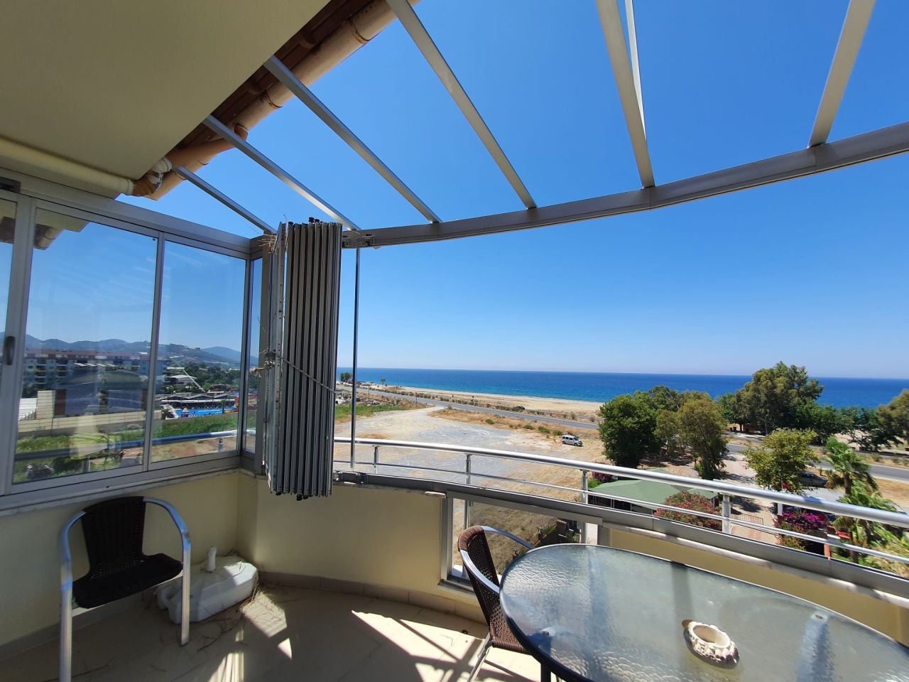 Apartment in Alanya, Turkey, 200 m² - picture 1