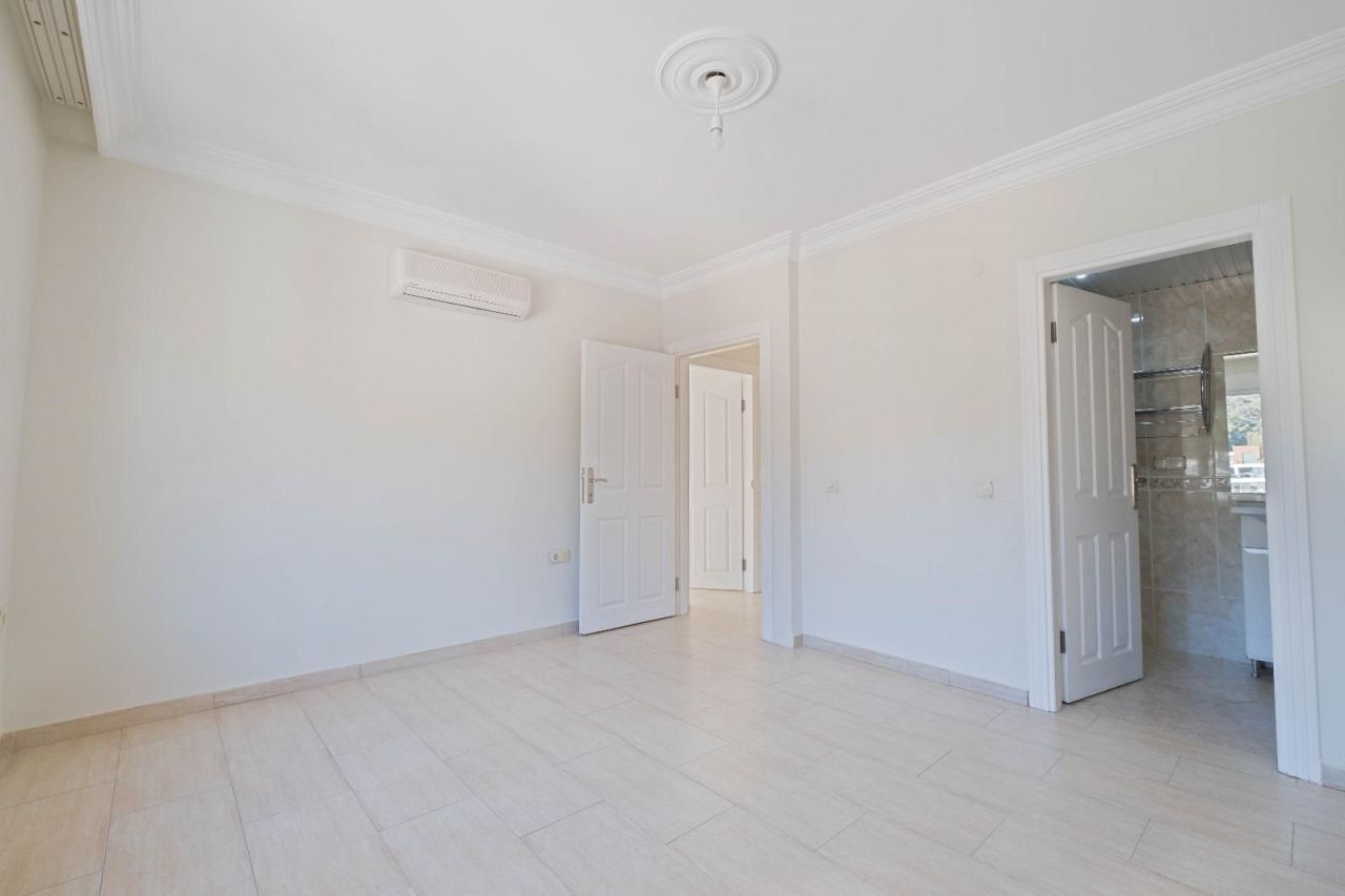 Apartamento en Alanya, Turquia, 140 m² - imagen 2