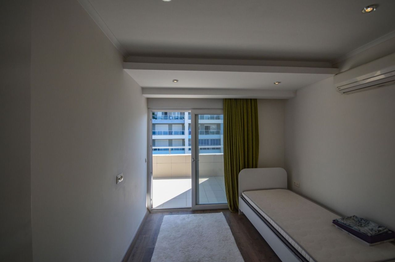 Apartamento en Alanya, Turquia, 155 m² - imagen 3