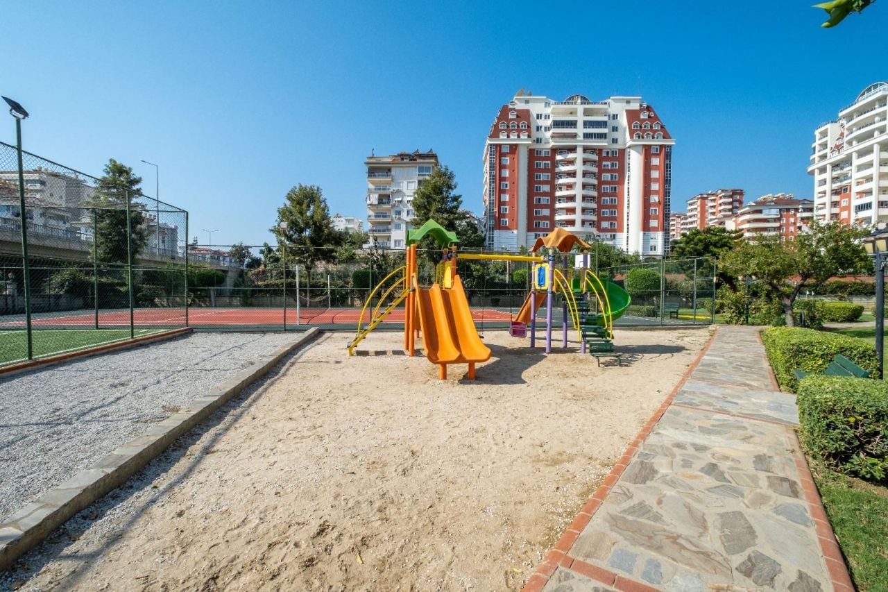 Apartamento en Alanya, Turquia, 140 m² - imagen 10