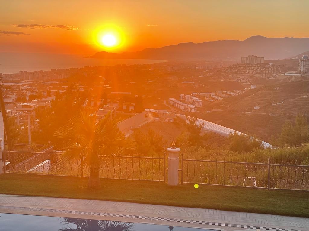 Villa à Alanya, Turquie, 370 m² - image 11