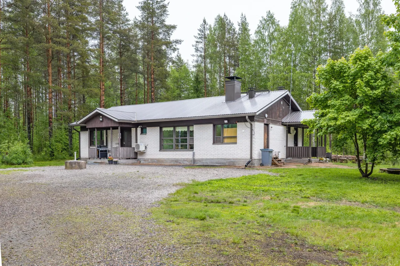 House in Kajaani, Finland, 111.2 m² - picture 1