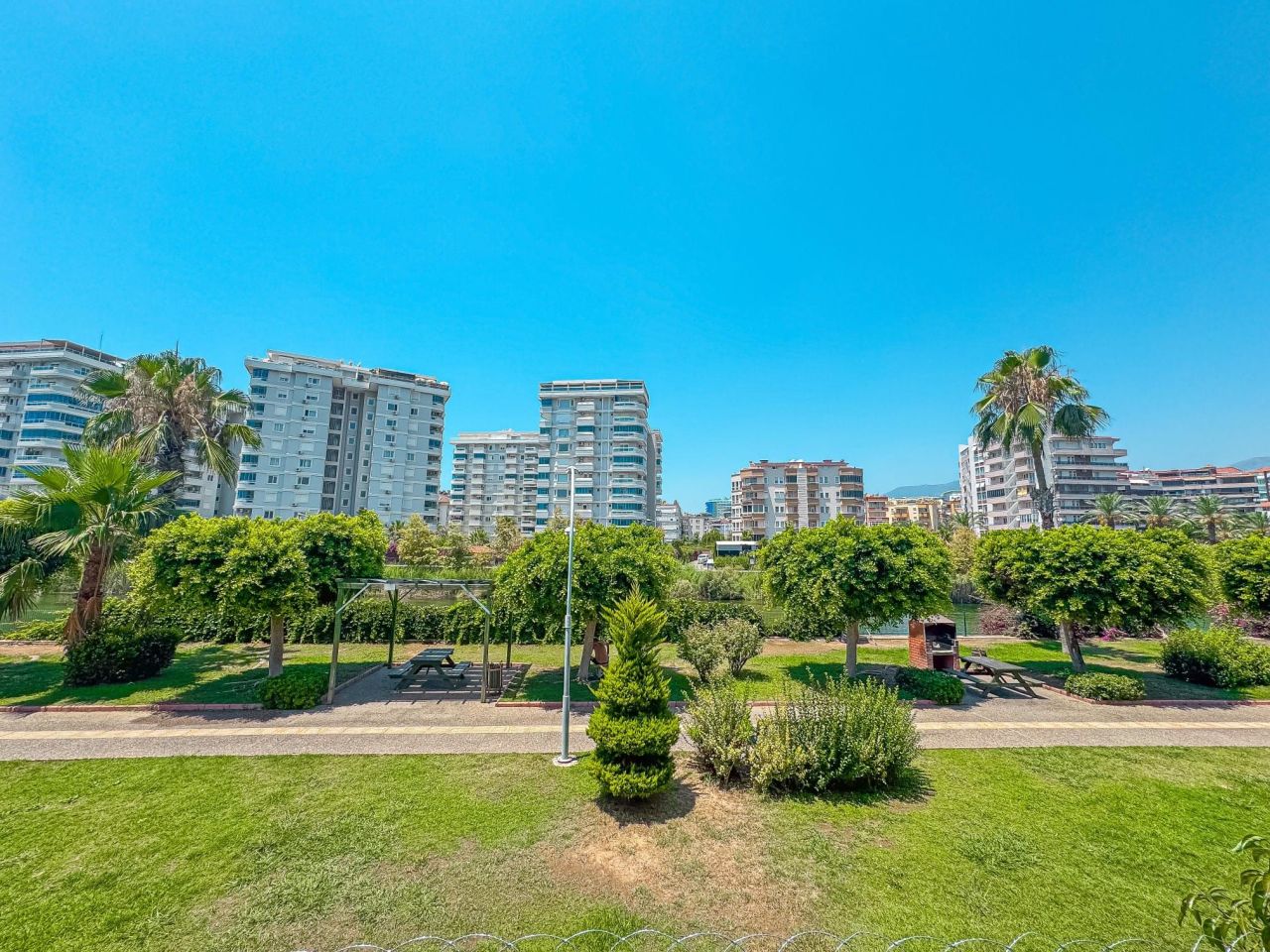 Apartamento en Alanya, Turquia, 260 m² - imagen 14