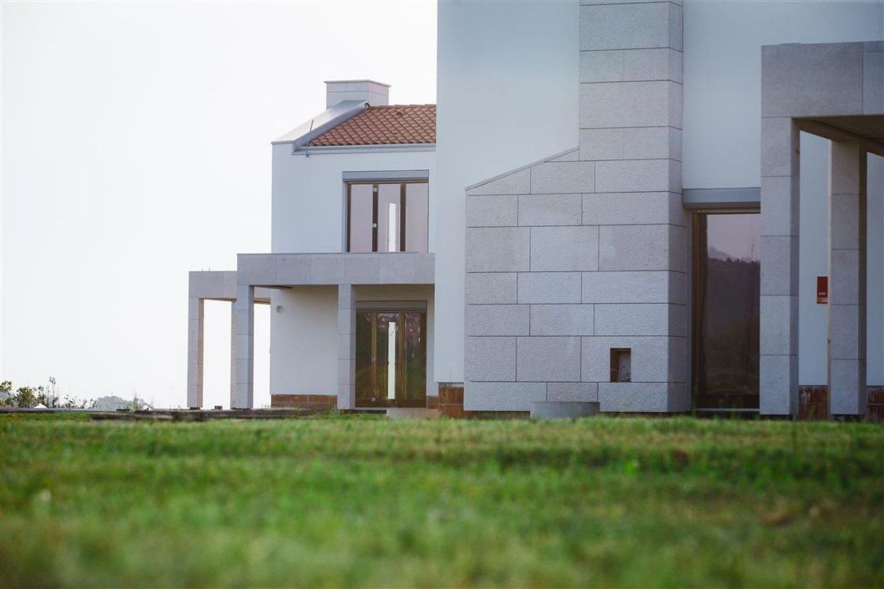 Terrain à Izola, Slovénie, 33 102 m² - image 12