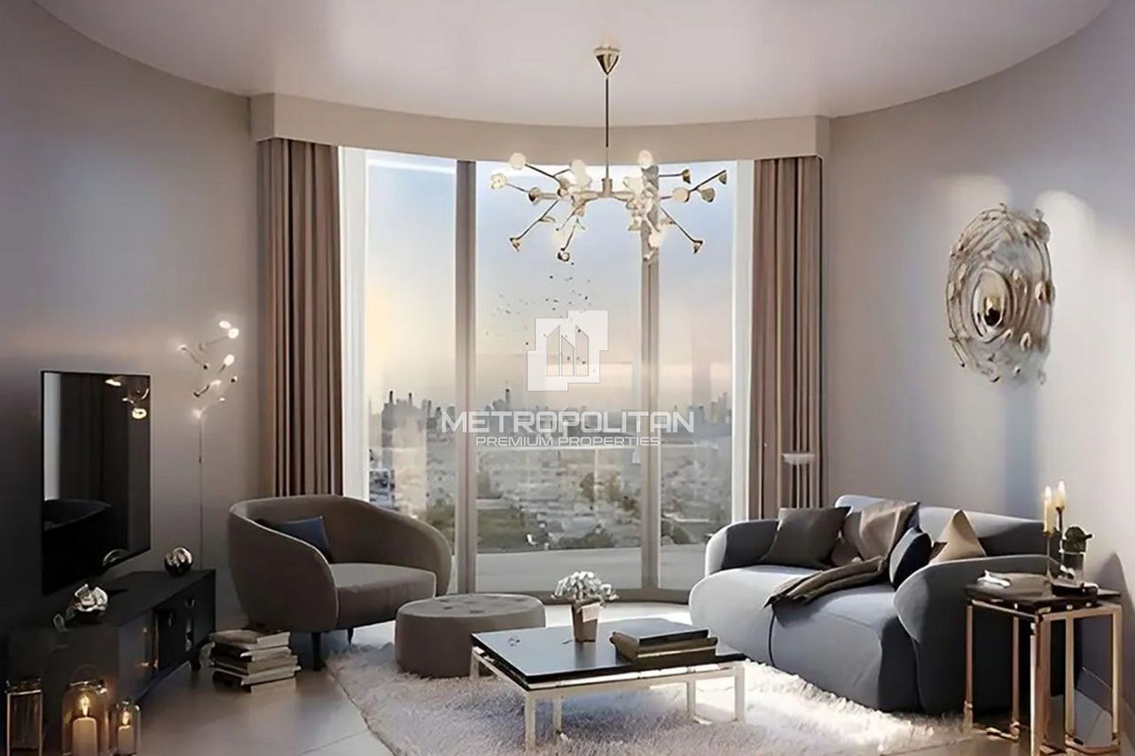 Apartment in Dubai, UAE, 33 m² - picture 2