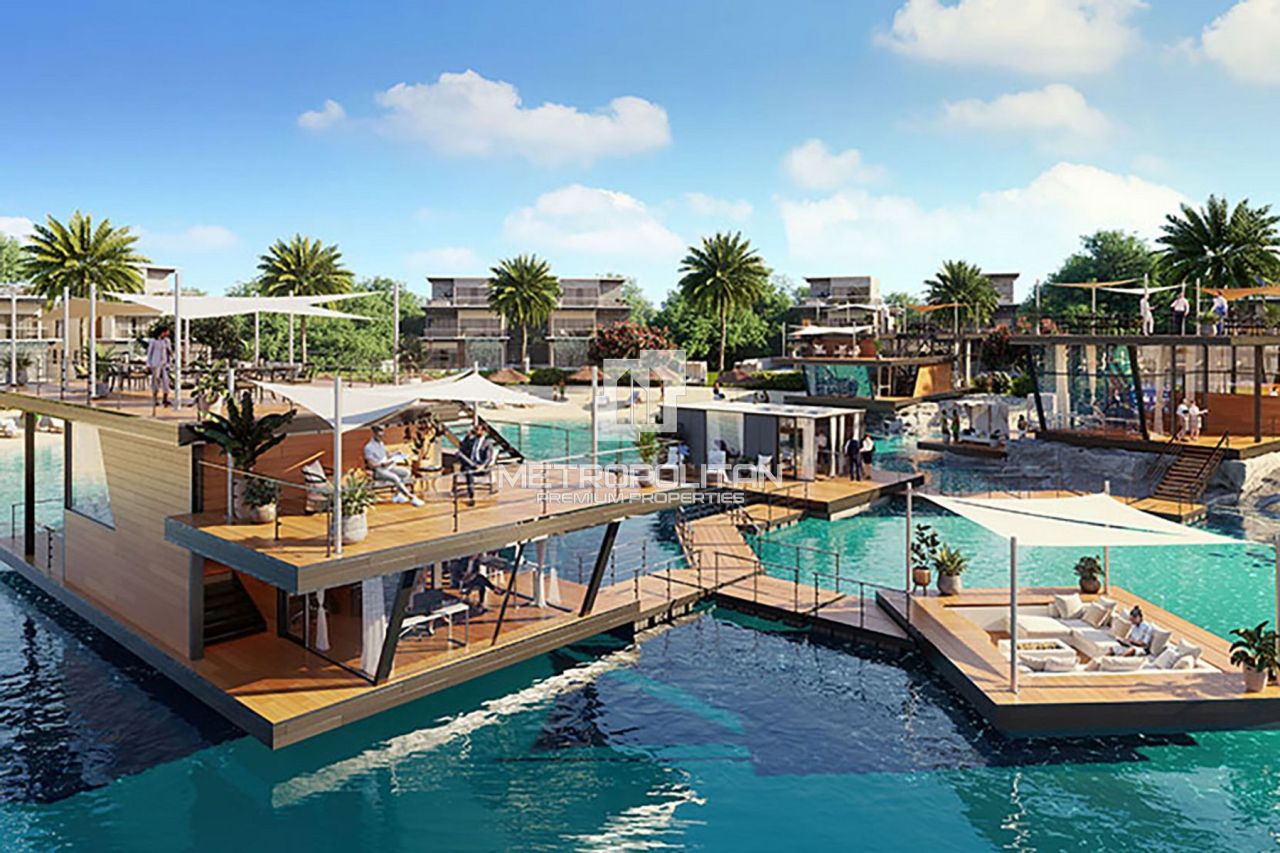 Townhouse in Dubai, UAE, 312 m² - picture 5