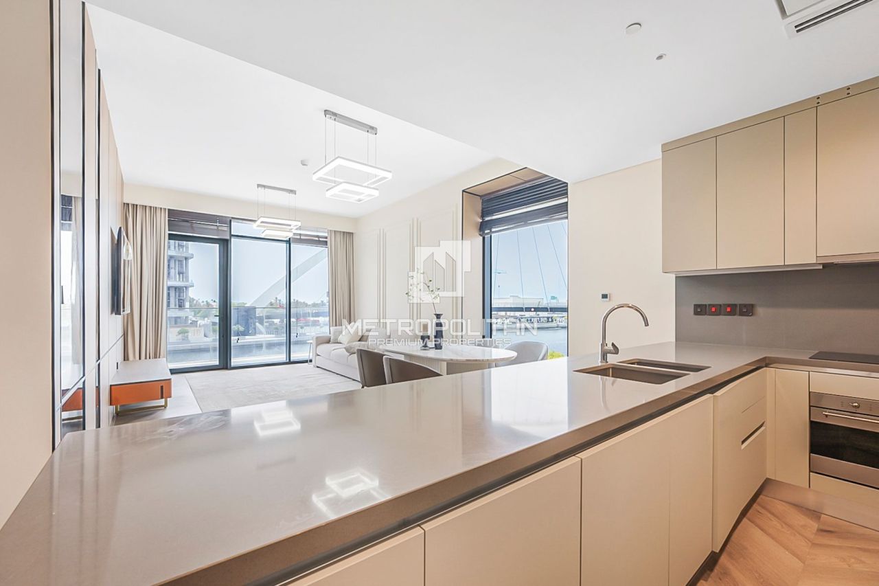 Apartment in Dubai, UAE, 164 m² - picture 7