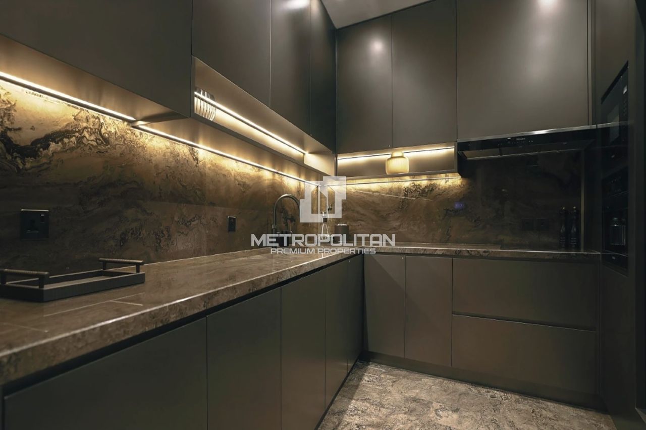 Bureau à Dubaï, EAU, 264 m² - image 8