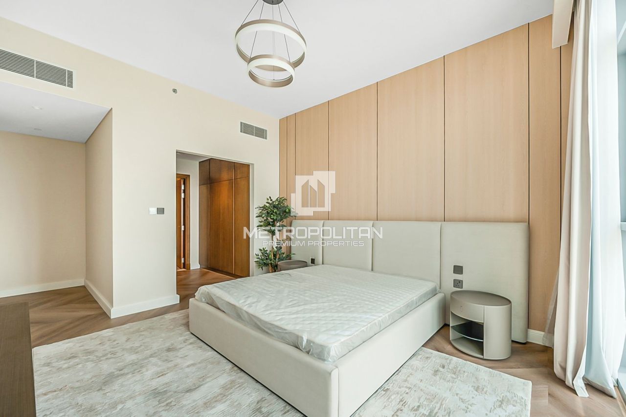 Apartment in Dubai, UAE, 164 m² - picture 8