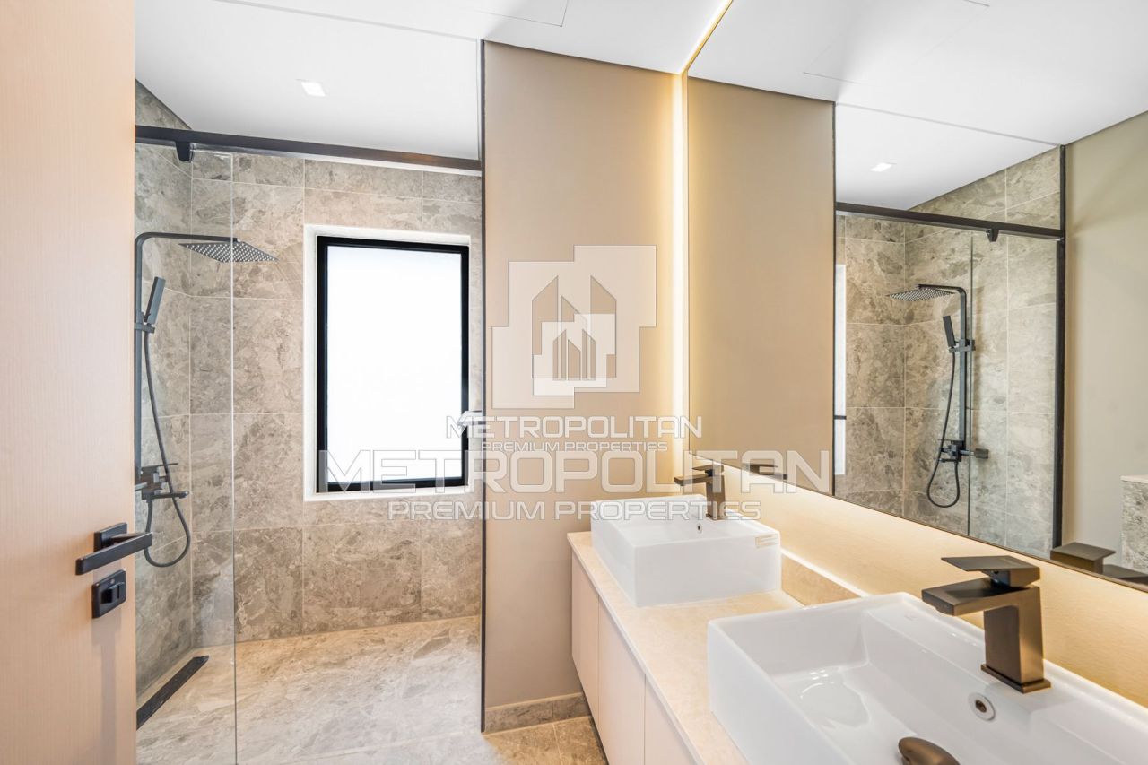 Townhouse a Dubai, EAU, 334 m² - foto 9