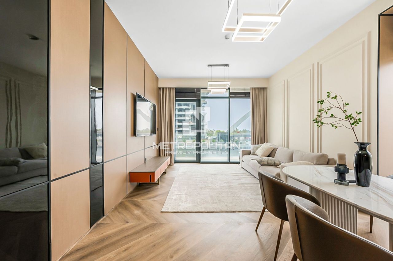 Apartment in Dubai, UAE, 164 m² - picture 10