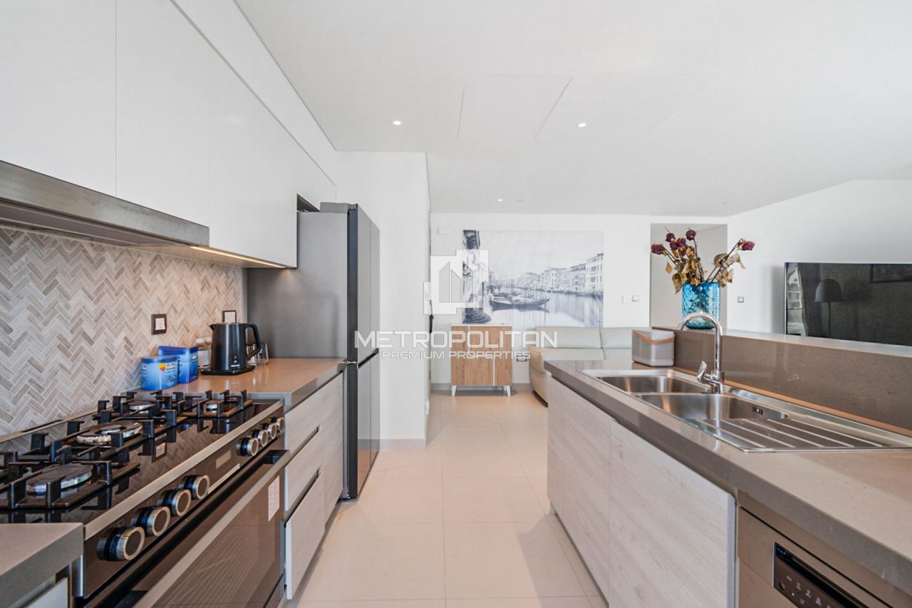 Apartment in Dubai, UAE, 171 m² - picture 13