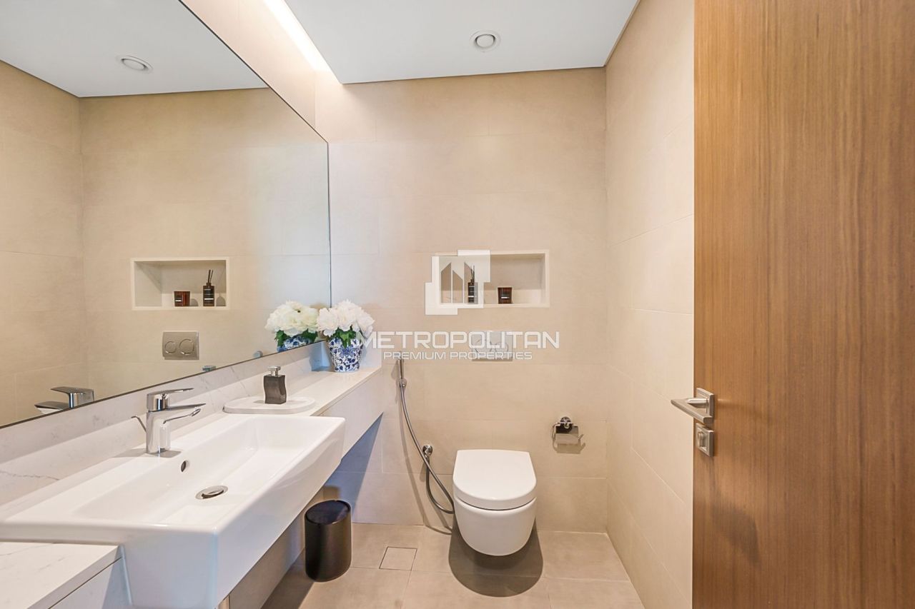 Apartment in Dubai, UAE, 164 m² - picture 15