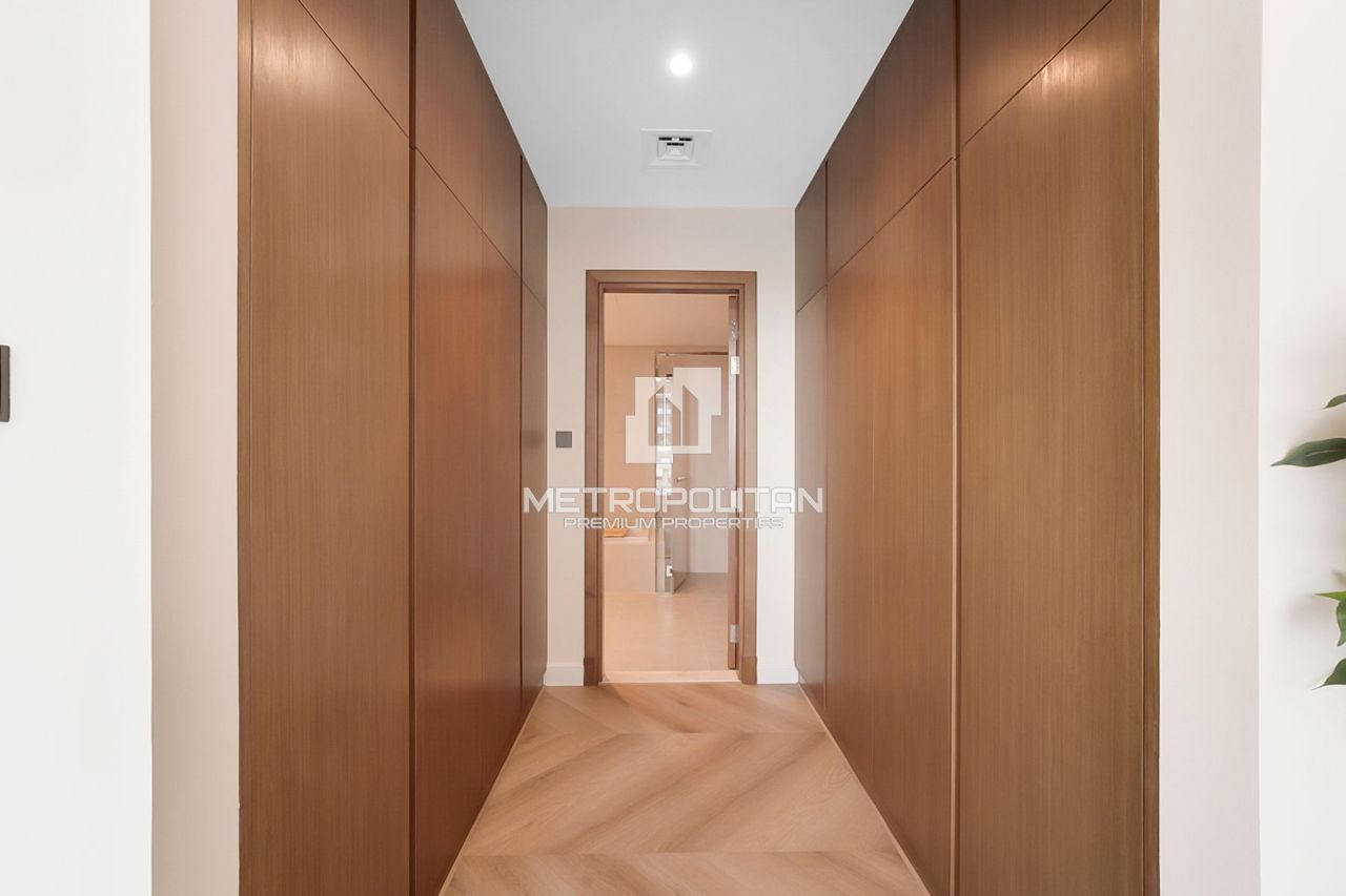 Apartment in Dubai, UAE, 164 m² - picture 18