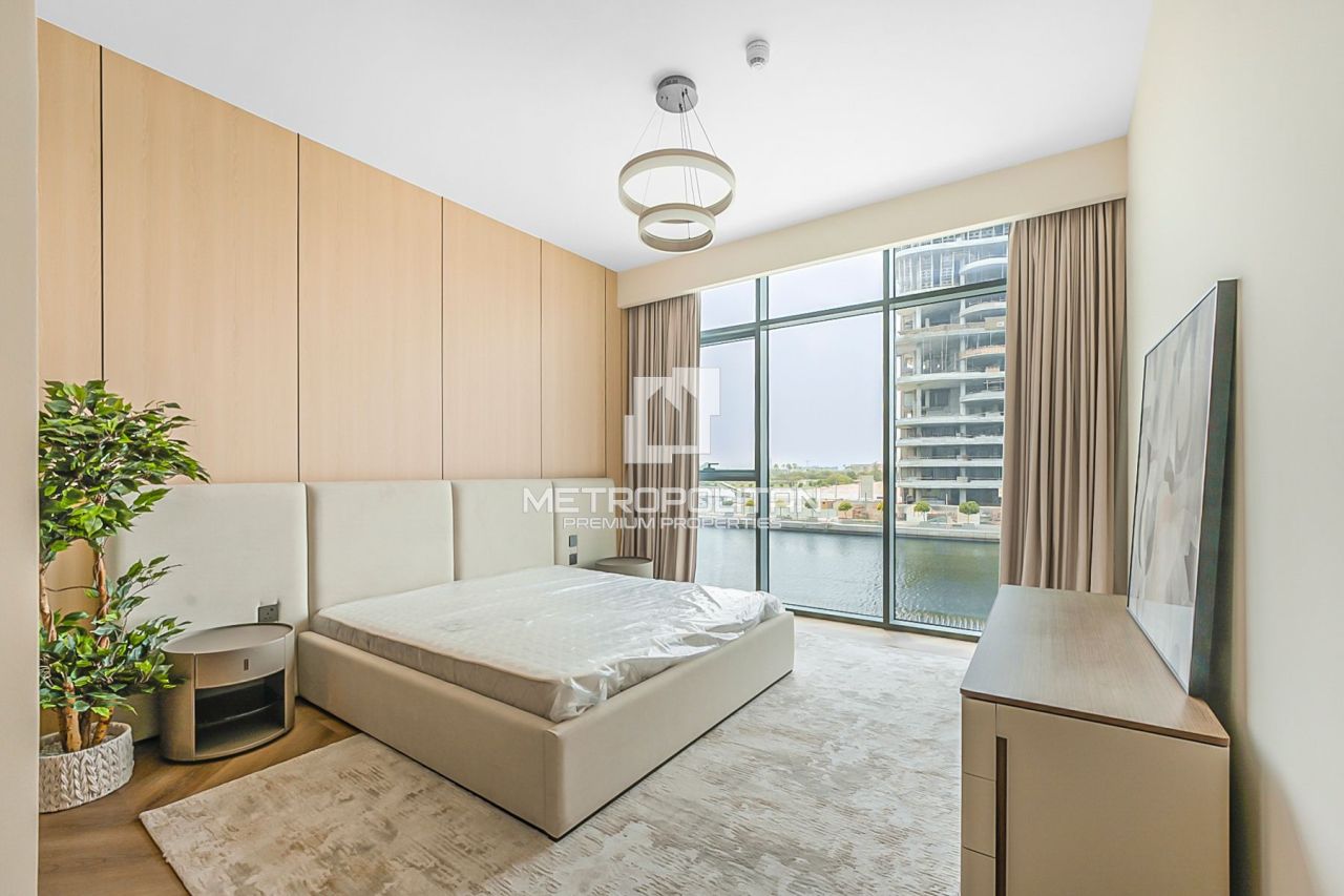 Apartment in Dubai, UAE, 164 m² - picture 19