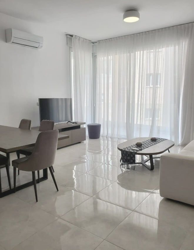 Apartment in Mesa Geitonia, Cyprus - picture 1